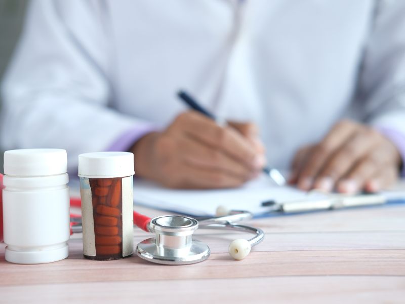 Homeopathic Doctor or Homeopathic Medicine: Which Is Right for You? (Full Guide) Homeopathic Doctor/ Homeopathy medicine